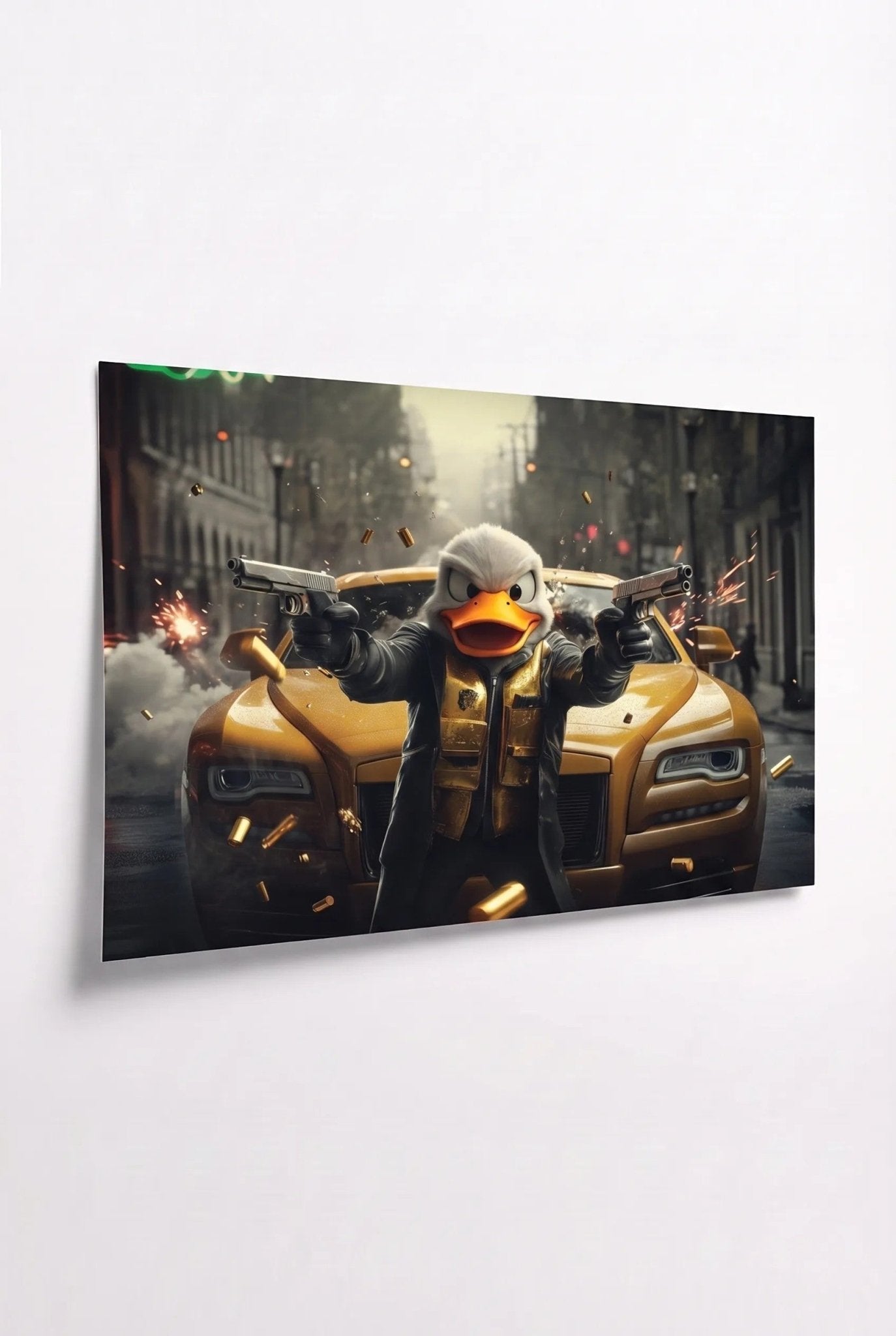 G Duck – Action-Szene mit goldenem Rolls Royce - Dein Wandbild