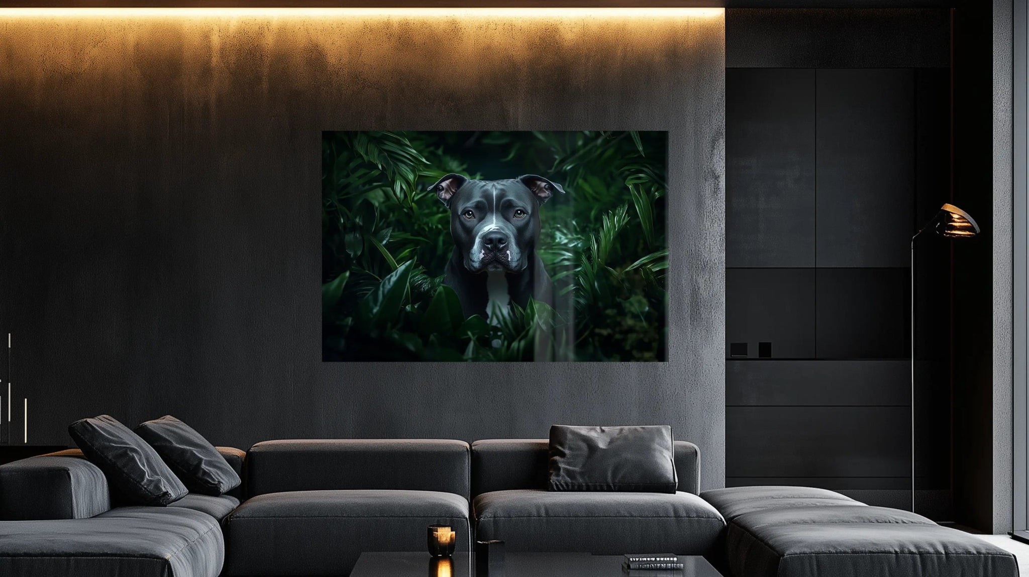 Der stille Wächter – Ein Pitbull im Dschungel als starkes Tierbild | Dein Wandbild - Dein Wandbild