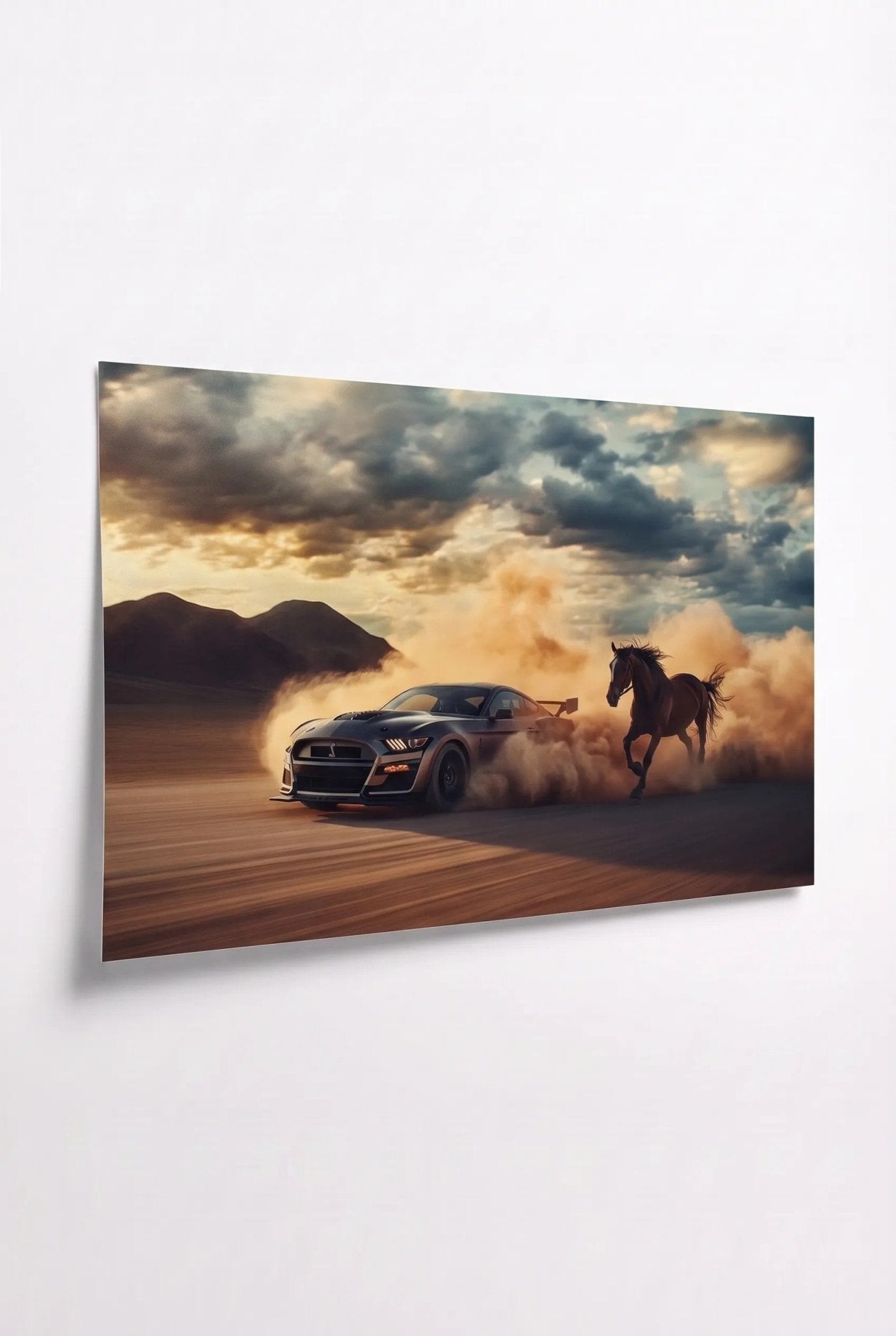Ford Mustang Shelby neben galoppierendem Pferd - Dein Wandbild